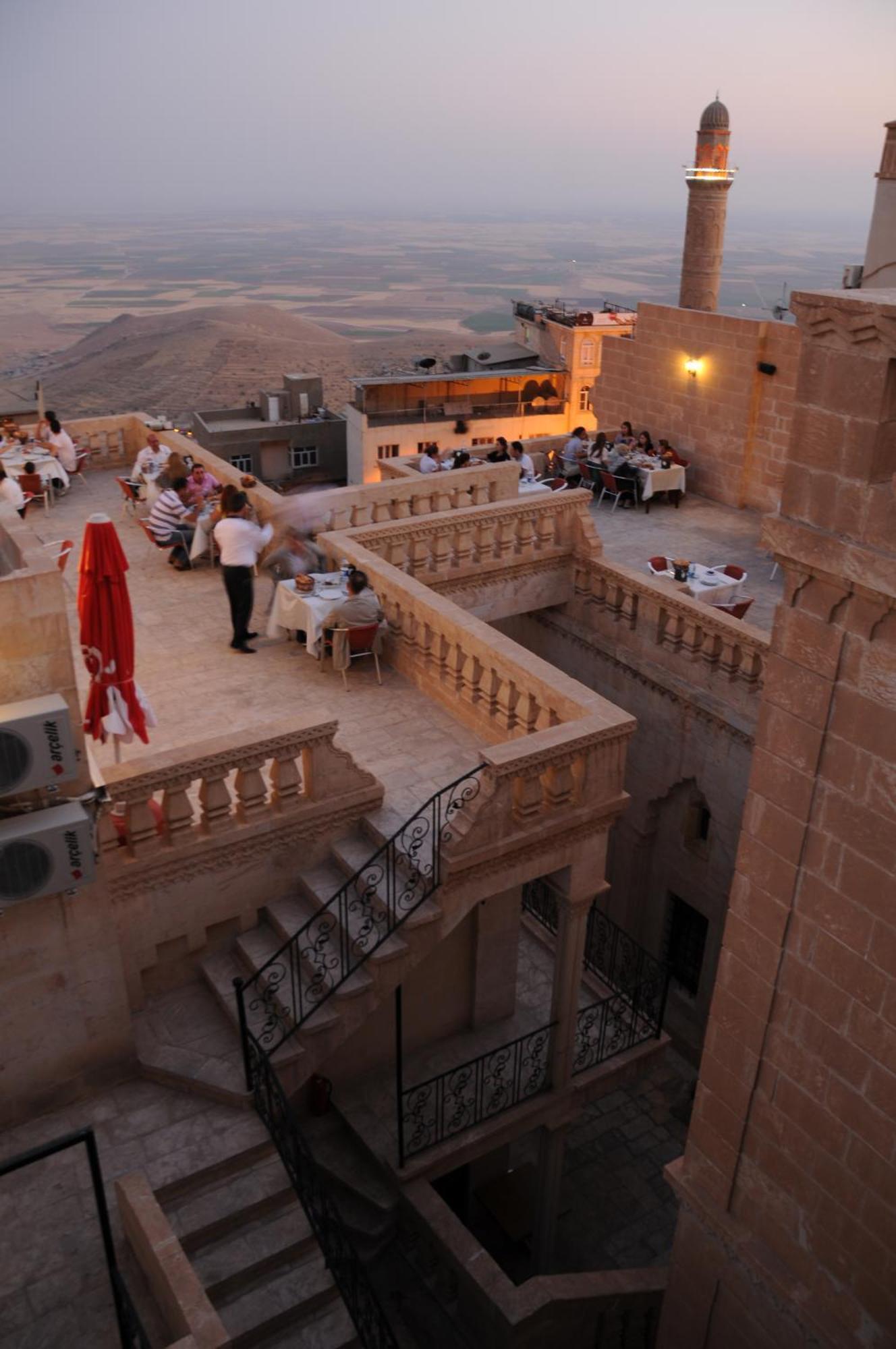Zinciriye Hotel Mardin Exterior photo