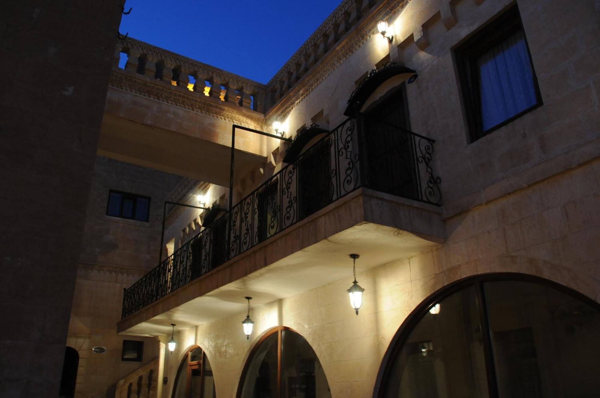Zinciriye Hotel Mardin Exterior photo