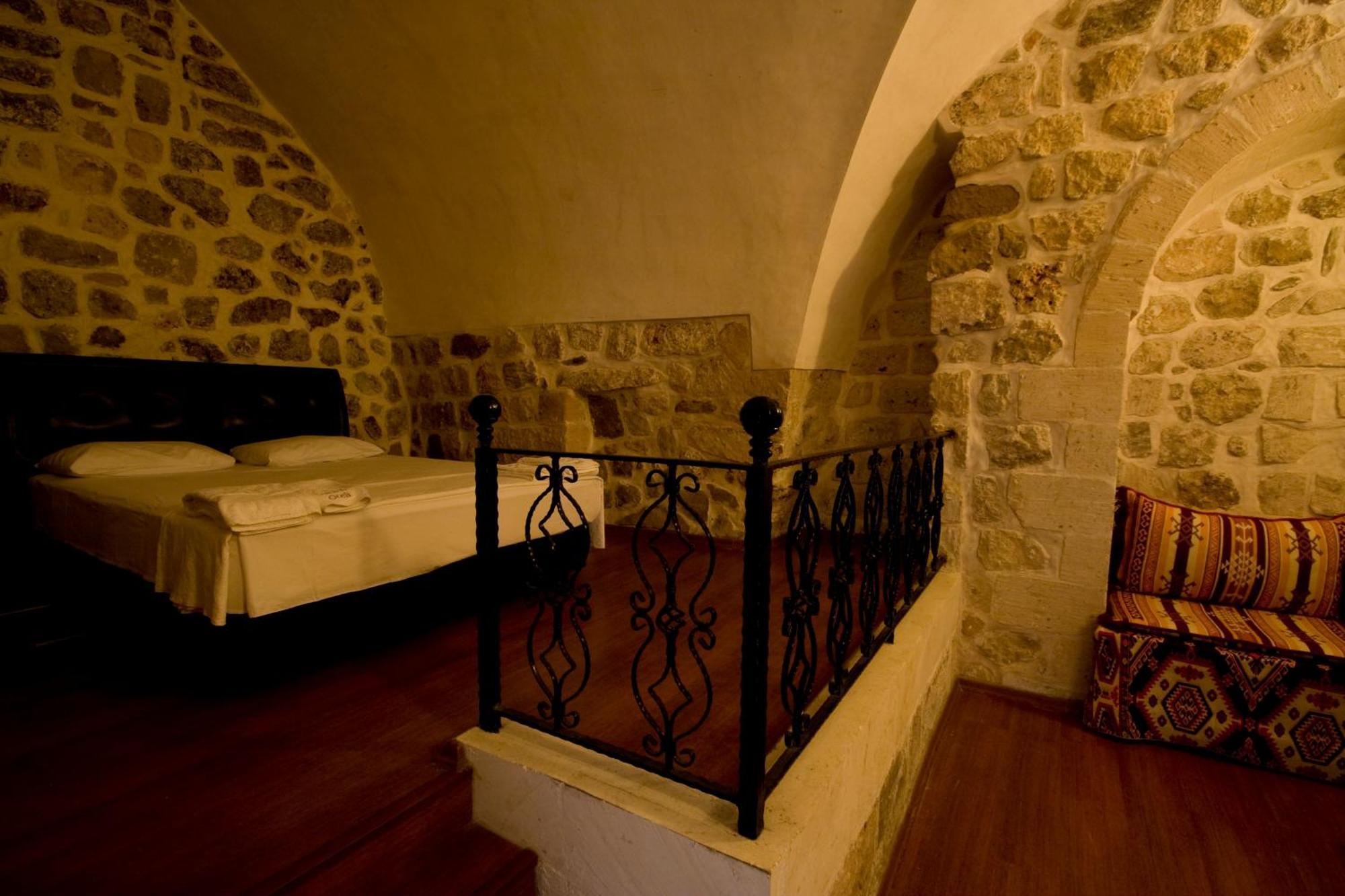 Zinciriye Hotel Mardin Exterior photo